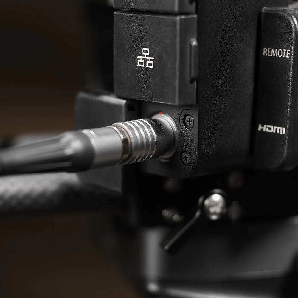 ikan Stratus V-Mount Battery Plate With 15mm Rod Mount For Canon C200,C300 Camera - Image 14