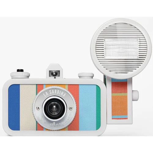 Lomography La Sardina Acapulco Camera with Flash - Image 2